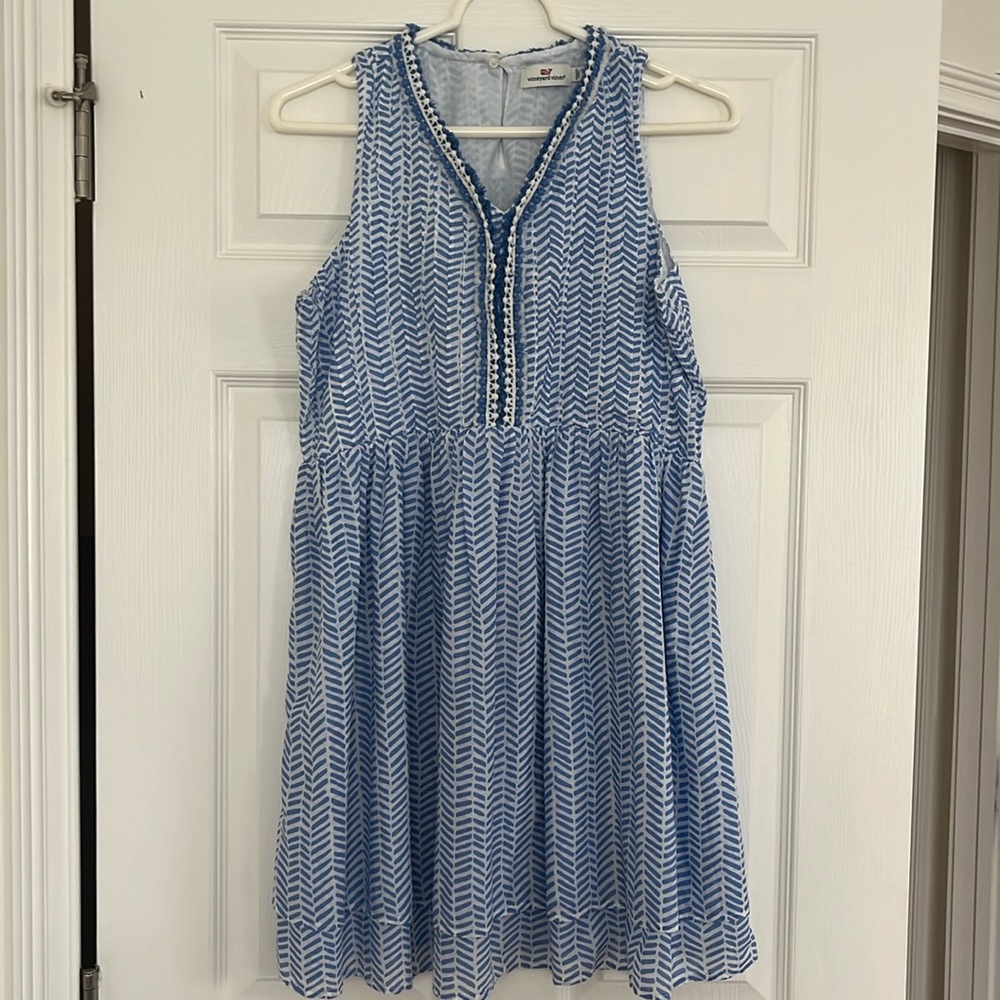 Girls vineyard vines sleeveless dress size XL
